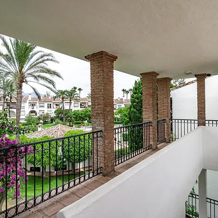 Hacienda Apartment