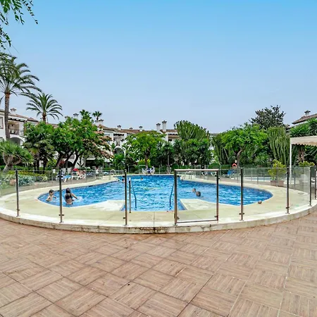 Apartment Hacienda
